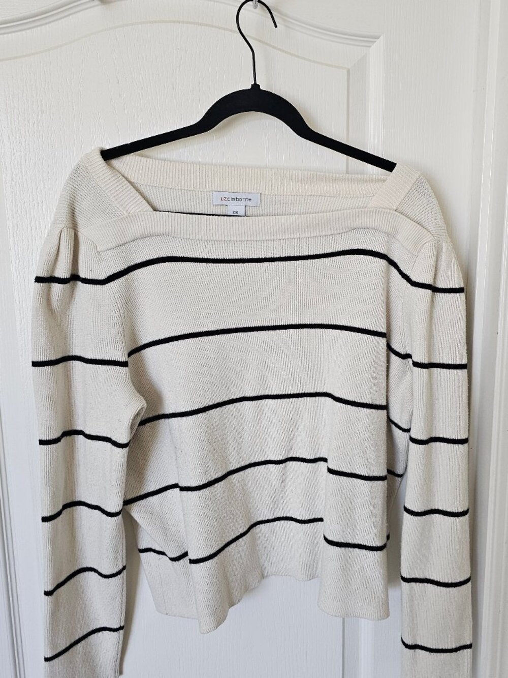 Liz Clairborne pullover sweater | Size: 2X | cream w/ black stripes